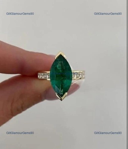 Natural green emerald - ct,