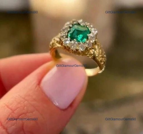 Natural green emerald - 3.24,