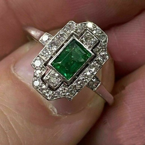 Green emerald cut - green,