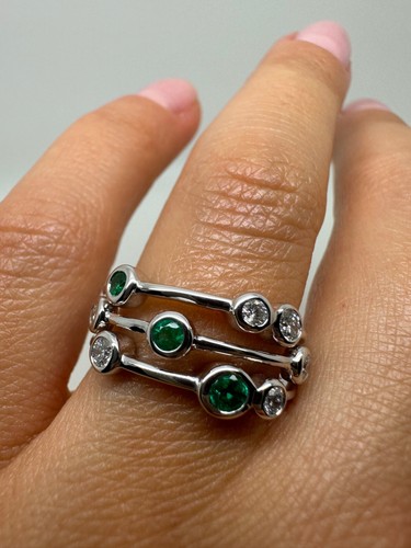 9ct white gold - white,