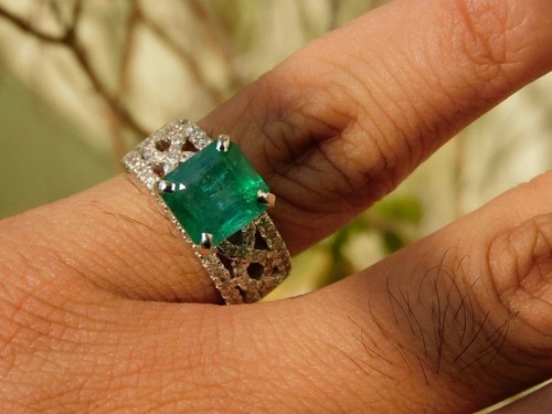 Natural emerald - natural,