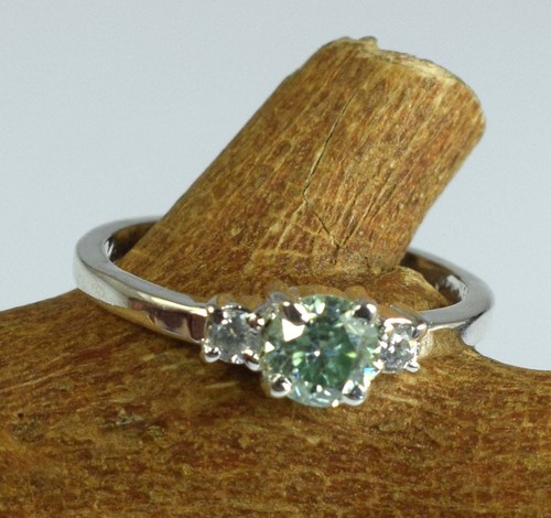 Carat green diamond - carat,