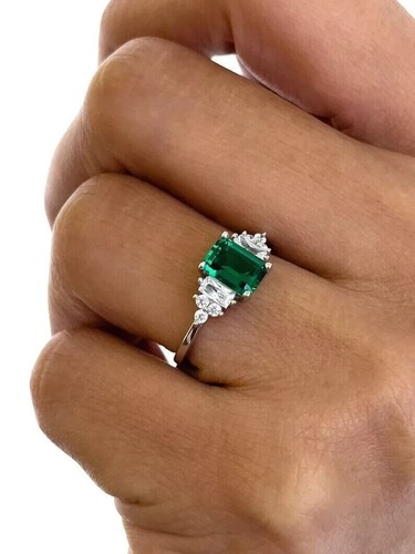 Natural emerald - natural,