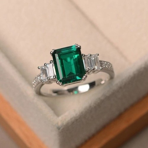 Emerald cut natural - emerald,