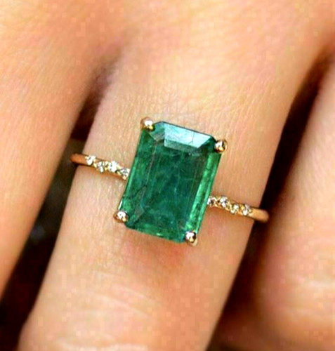 10ct emerald cut - 2.10ct,