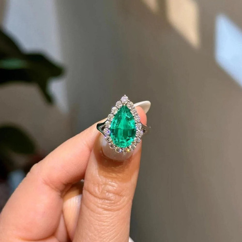 80ct pear cut - 4.80ct,