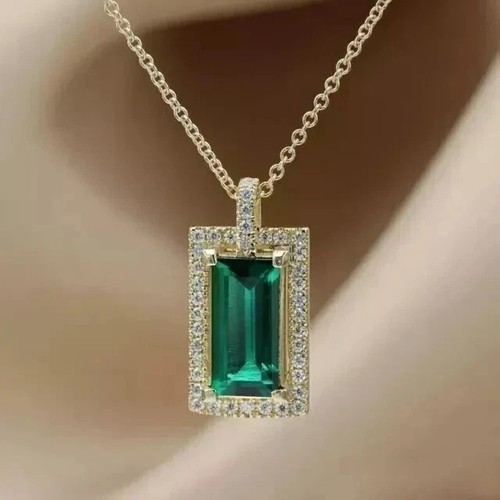Emerald cut - 2.85,