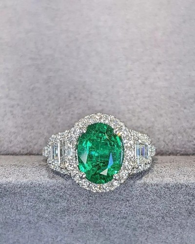 Oval cut natural - ct,