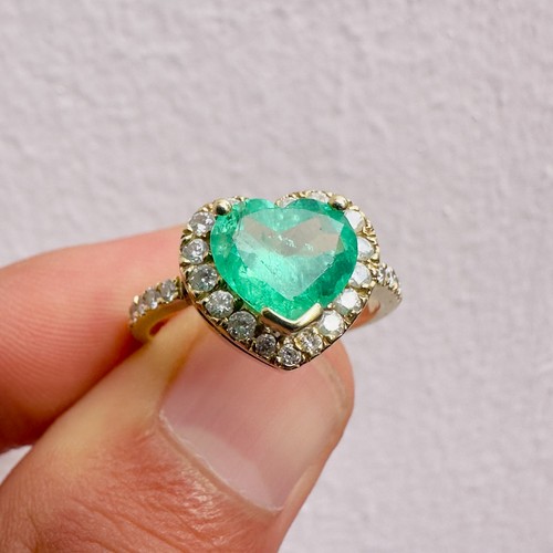 14ct gold emerald heart and - emerald,
