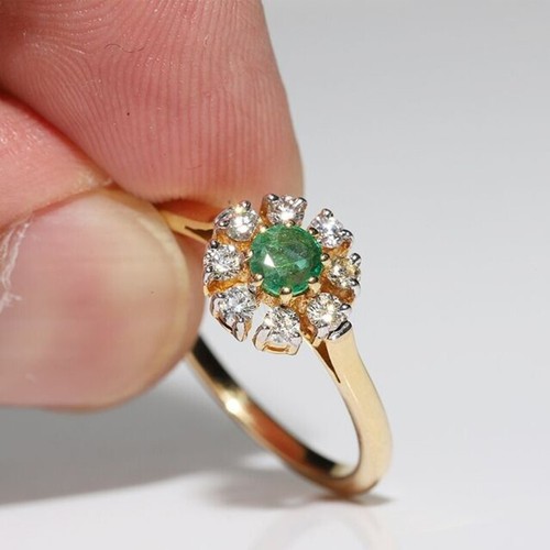 Round green diamond - ct,