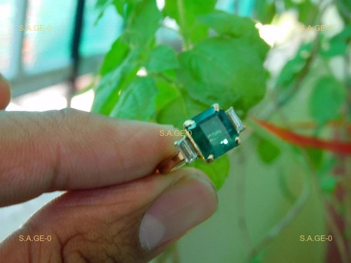 Princess cut green - 3.78, ct