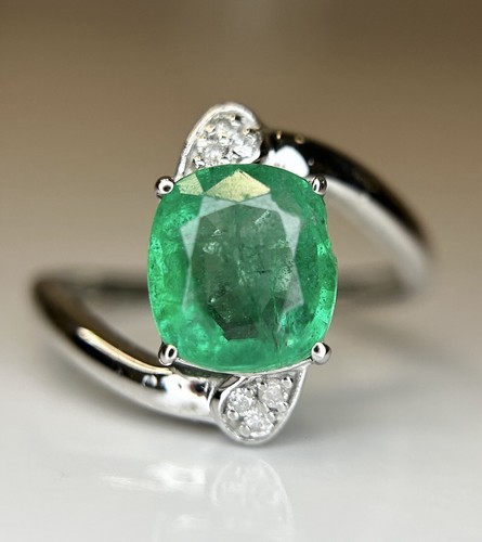 Beautiful natural emerald 19 - beautiful,