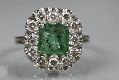 Emerald diamond ring - &,
